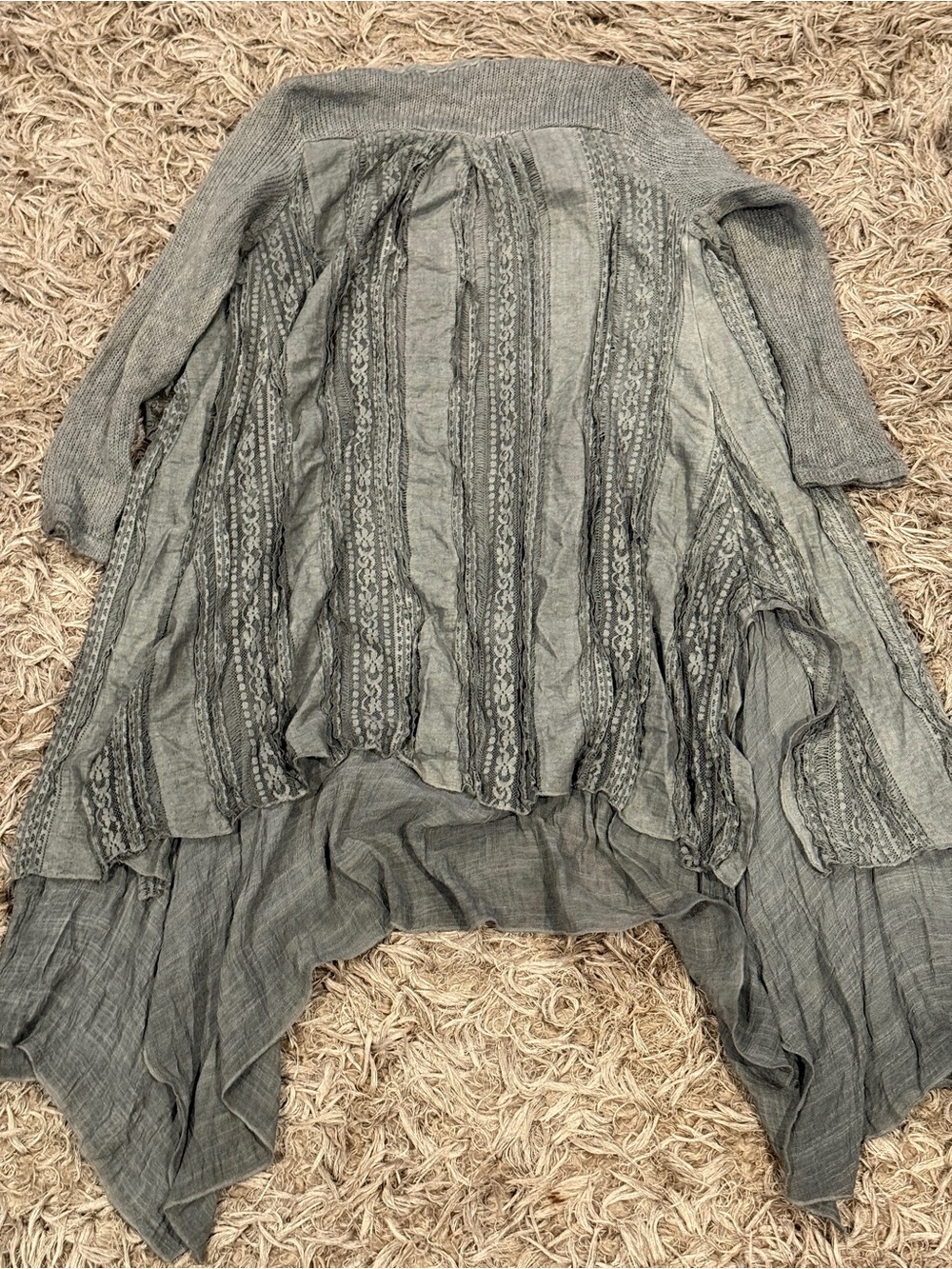 Simply Couture Gray Open-Front Long Knit & Lace Trim Cardigan - Picture 3 of 3